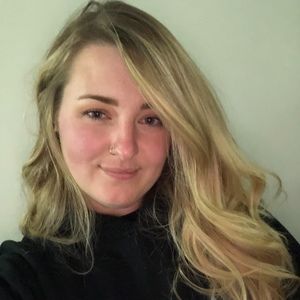 Meet your Posher, Sara